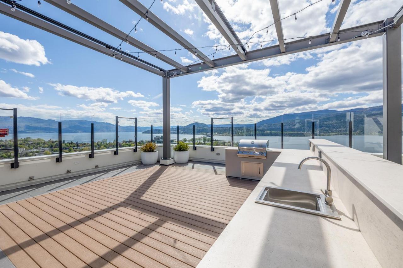 Brand New Luxury Downtown Near The Beach #13 Kelowna Buitenkant foto