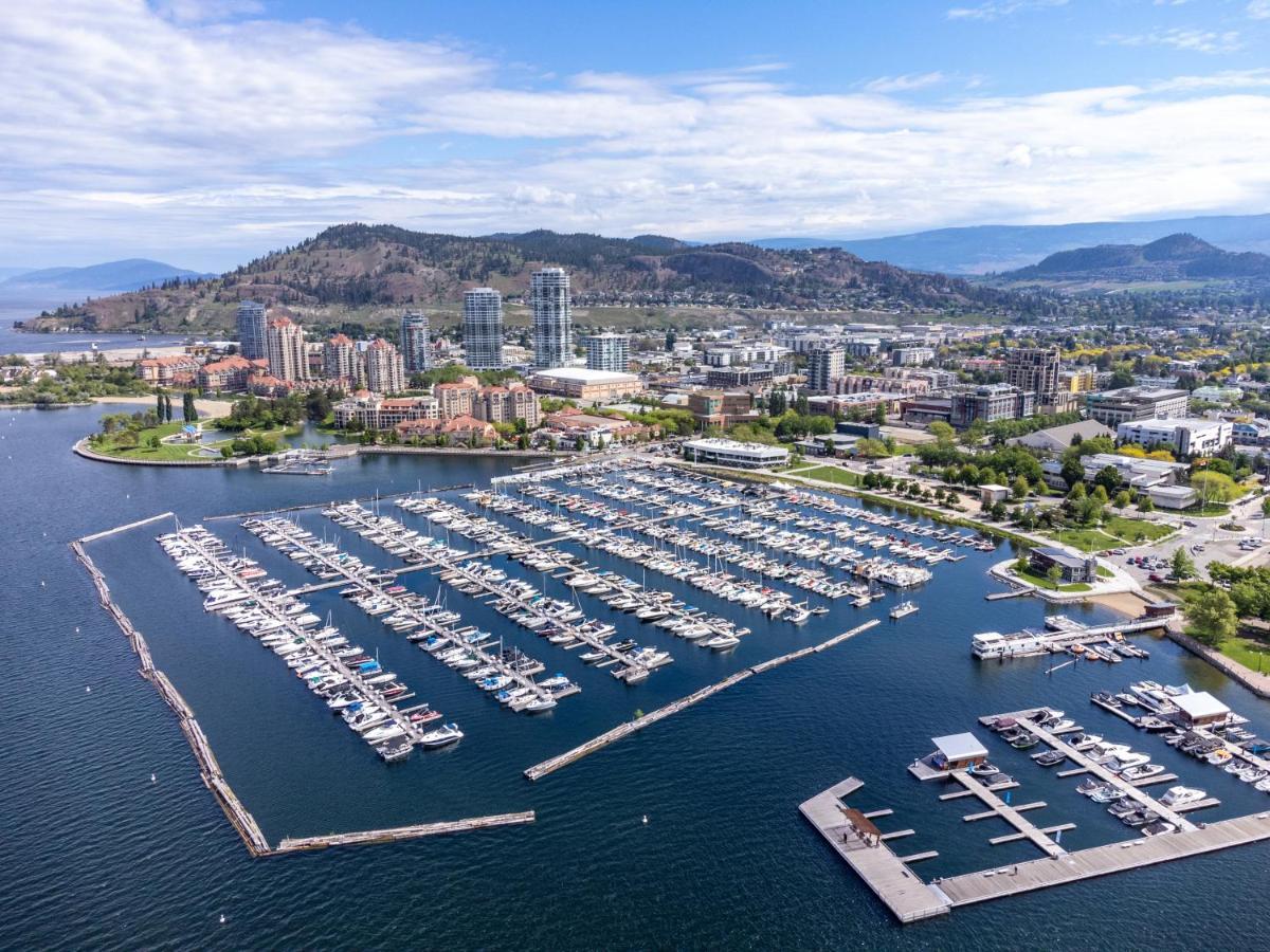 Brand New Luxury Downtown Near The Beach #13 Kelowna Buitenkant foto