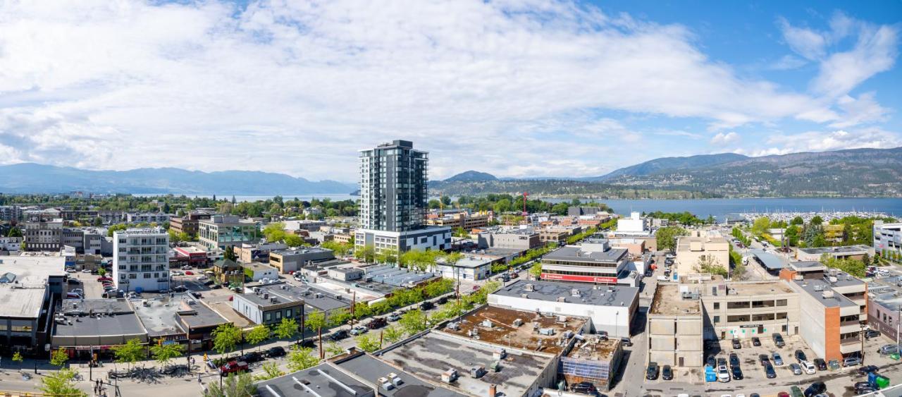 Brand New Luxury Downtown Near The Beach #13 Kelowna Buitenkant foto